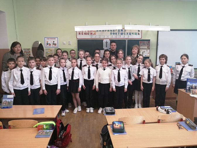 Протоиерей Николай Юдин рассказал школьникам об истории русского книгопечатания